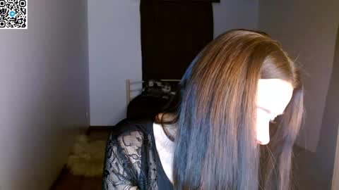 Lana online show from April 2026 09:08:01 PM
