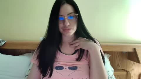 Snapshot of ivoryorchid chatting on December 2024 03:55:01 PM Ivory online show from December 2024 03:55:01 PM