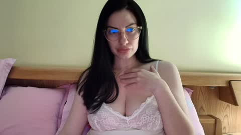 Snapshot of ivoryorchid chatting on December 2024 03:02:02 PM Ivory online show from December 2024 03:02:02 PM