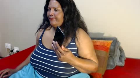 Snapshot of ivorytits48 chatting on July 2026 07:23:02 AM IVORYTITS48 online show from July 2026 07:23:02 AM