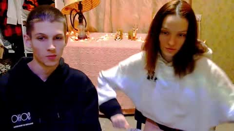 Ivy and Lester online show from December 2024 11:36:01 PM