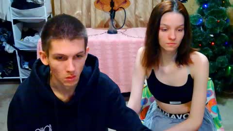 Ivy and Lester online show from December 2024 06:20:02 PM