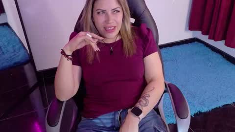 Diana Rojas  online show from September 2025 07:21:01 AM