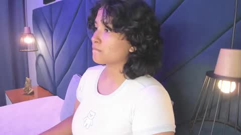 Ivy and Molly online show from November 2025 09:46:02 PM