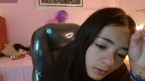 Snapshot of ivy_gail chatting on January 2025 09:23:01 AM IVY online show from January 2025 09:23:01 AM