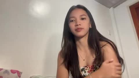 Snapshot of ivy_olivia chatting on August 2026 01:04:02 AM Carmela online show from August 2026 01:04:02 AM