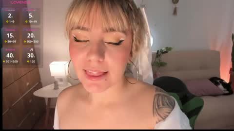 Pamela online show from April 2026 04:57:02 PM