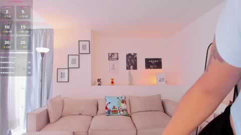 NEW MODEL Ivy online show from November 2025 04:49:01 PM