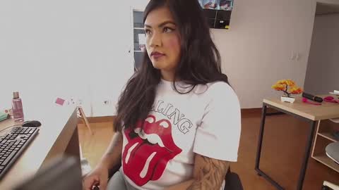 IVY online show from January 2025 04:08:01 PM