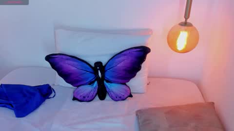 Ivy  online show from February 2026 11:10:01 AM