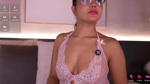 ivyellis online show from April 2026 11:52:02 AM