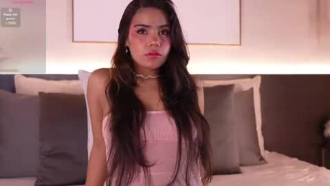 ivyellis online show from May 2026 11:50:02 AM