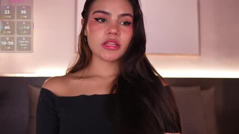 ivyellis online show from May 2026 11:38:01 AM