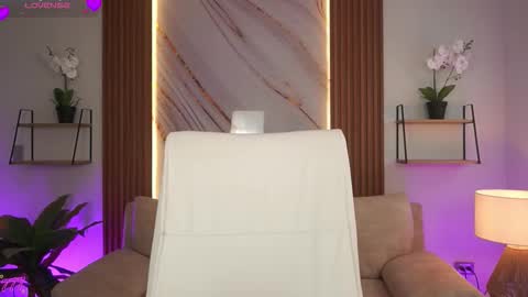 Ivy Grabes online show from February 2026 06:59:02 PM