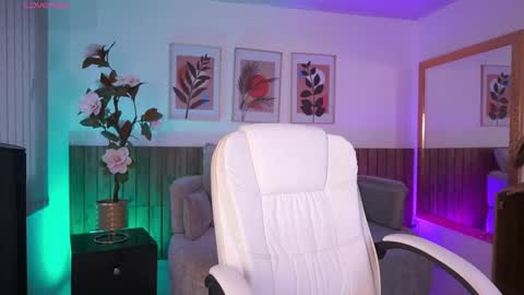 Ivy Grabes online show from May 2026 07:09:02 PM
