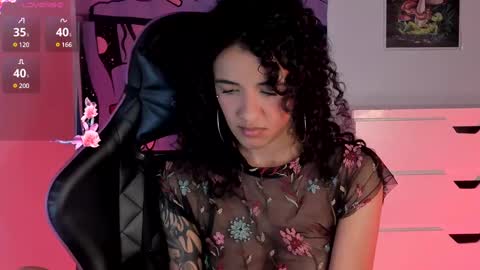 Snapshot of ivymanson_ chatting on January 2025 04:50:02 PM Camila online show from January 2025 04:50:02 PM