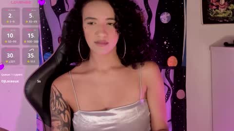 Snapshot of ivymanson_ chatting on September 2025 04:43:01 PM Camila online show from September 2025 04:43:01 PM