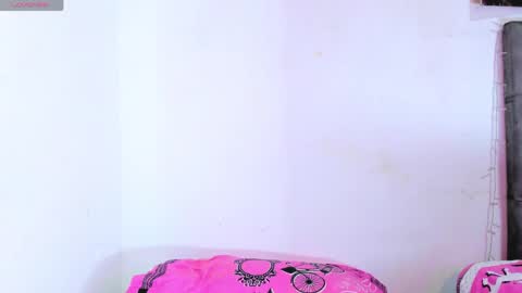 ivymilleer online show from April 2026 06:49:02 PM