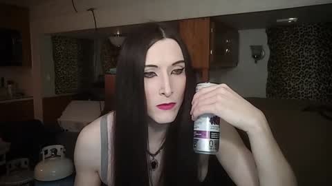 Snapshot of ivyrose499 chatting on February 2025 07:38:02 PM IvyRose499 online show from February 2025 07:38:02 PM