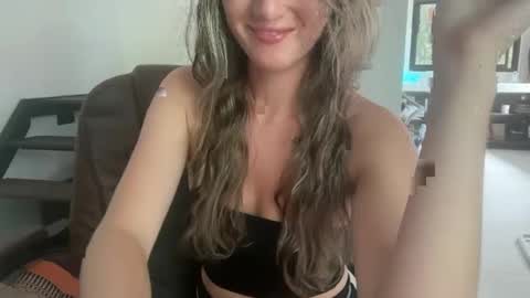 ivysagex online show from October 2025 06:55:01 AM