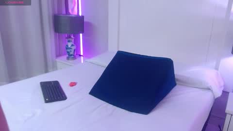 Snapshot of ivyy_crystal chatting on February 2025 12:58:01 PM Ivy online show from February 2025 12:58:01 PM