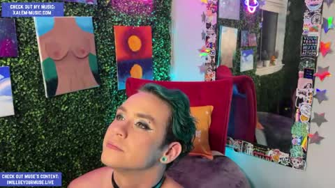Snapshot of iwillbeyourmuse chatting on May 2026 11:45:02 PM Muse hethey online show from May 2026 11:45:02 PM