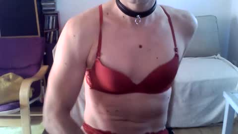 Snapshot of iwy201856 chatting on December 2024 10:23:02 AM iwy201856 online show from December 2024 10:23:02 AM