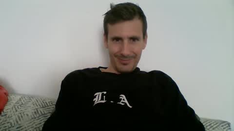 Casandro online show from December 2025 09:29:02 AM