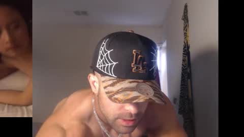 izak144 online show from November 2025 07:46:02 PM