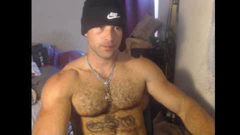 izak144 online show from July 2026 10:38:02 PM