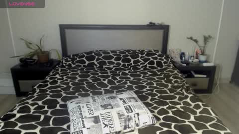 Iza Lim online show from February 2026 06:26:01 AM