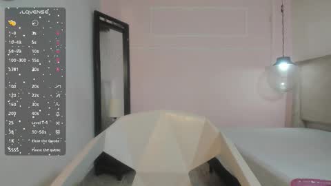 Snapshot of izelevans chatting on March 2026 11:43:02 AM izelevans online show from March 2026 11:43:02 AM