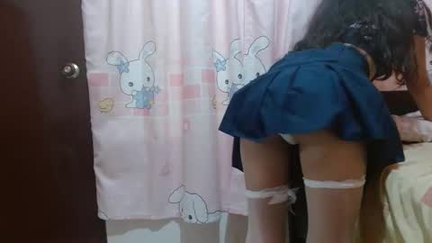 Snapshot of izy_bell chatting on November 2025 06:52:01 PM Izzyy online show from November 2025 06:52:01 PM