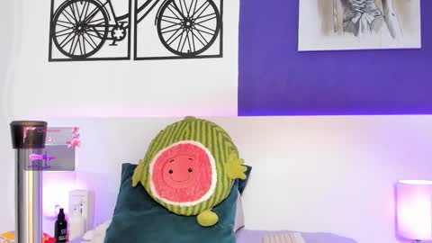 Snapshot of izzybellx chatting on November 2025 02:45:02 AM izzybellx online show from November 2025 02:45:02 AM