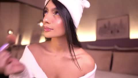 izzywild1 online show from July 2026 11:02:02 AM