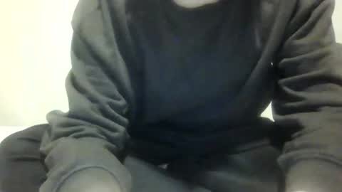 Snapshot of j24781043 chatting on June 2026 03:55:01 AM ShyAlexX online show from June 2026 03:55:01 AM