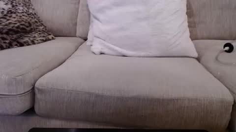 James online show from March 2026 03:27:01 PM