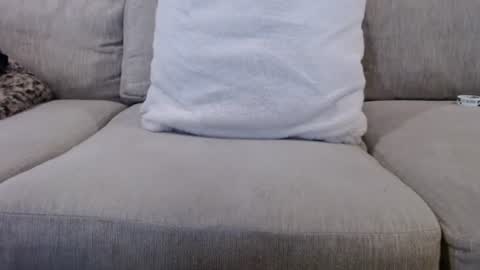 James online show from August 2026 03:43:02 PM