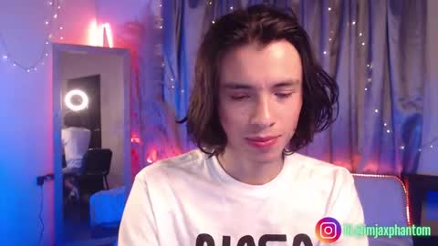 Hey im Jaxxxon check my info     online show from November 2025 09:54:02 AM