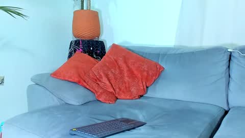 Snapshot of j_calix chatting on December 2024 05:20:02 AM Calix Independient model Insta and twt Calixsnake online show from December 2024 05:20:02 AM