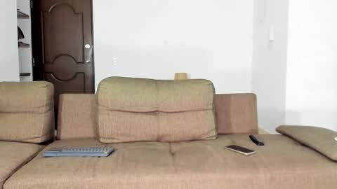 Snapshot of j_calix chatting on February 2025 02:00:01 AM Calix Independient model Insta and twt Calixsnake online show from February 2025 02:00:01 AM