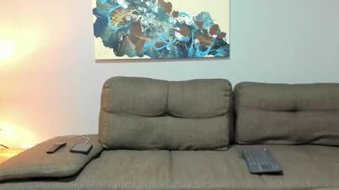 Snapshot of j_calix chatting on October 2025 12:09:01 AM Calix Independient model Insta and twt Calixsnake online show from October 2025 12:09:01 AM