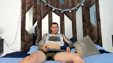 Snapshot of j_king__ chatting on January 2026 09:40:02 PM J King online show from January 2026 09:40:02 PM