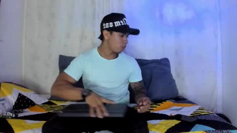 Snapshot of j_musiry chatting on December 2024 05:07:01 AM i am juan musiry independent model online show from December 2024 05:07:01 AM