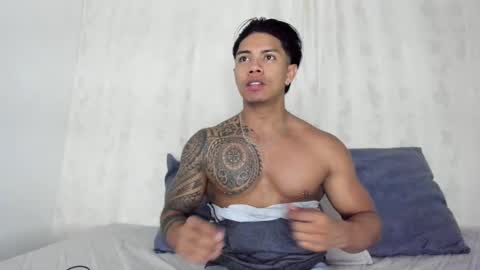 Snapshot of j_musiry chatting on December 2024 07:15:02 AM i am juan musiry independent model online show from December 2024 07:15:02 AM