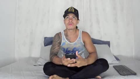 Snapshot of j_musiry chatting on February 2025 05:16:01 AM i am juan musiry independent model online show from February 2025 05:16:01 AM