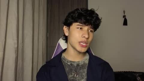 Noah online show from November 2025 11:15:01 PM