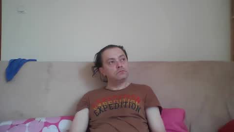 Snapshot of ja424387 chatting on January 2026 08:19:02 AM Tomek online show from January 2026 08:19:02 AM