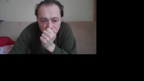 Snapshot of ja424387 chatting on January 2026 11:15:01 AM Tomek online show from January 2026 11:15:01 AM