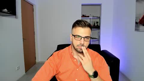 Snapshot of jace_thorne chatting on September 2025 06:31:01 PM Jace online show from September 2025 06:31:01 PM